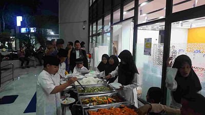 Strengthening Social Synergy, BRI Bekasi Branch Office Holds Friday Sharing and Orphan Donation Strengthening Social Synergy, BRI Bekasi Branch Office Holds Friday Sharing and Orphan Donation