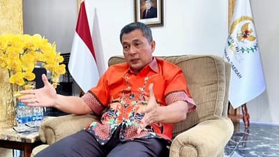 Azran Elected Chairman of FORKABI; Jalih Pitoeng Says He ‘Stepped Down’ for the Sake of Community Progress Azran Elected Chairman of FORKABI; Jalih Pitoeng Says He ‘Stepped Down’ for the Sake of Community Progress
